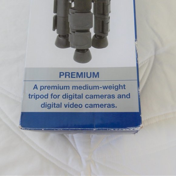 OPTEX NWOT Summit PRT200 Premium TRIPOD with Professional Style 3-Way Pan Head - Picture 5 of 11